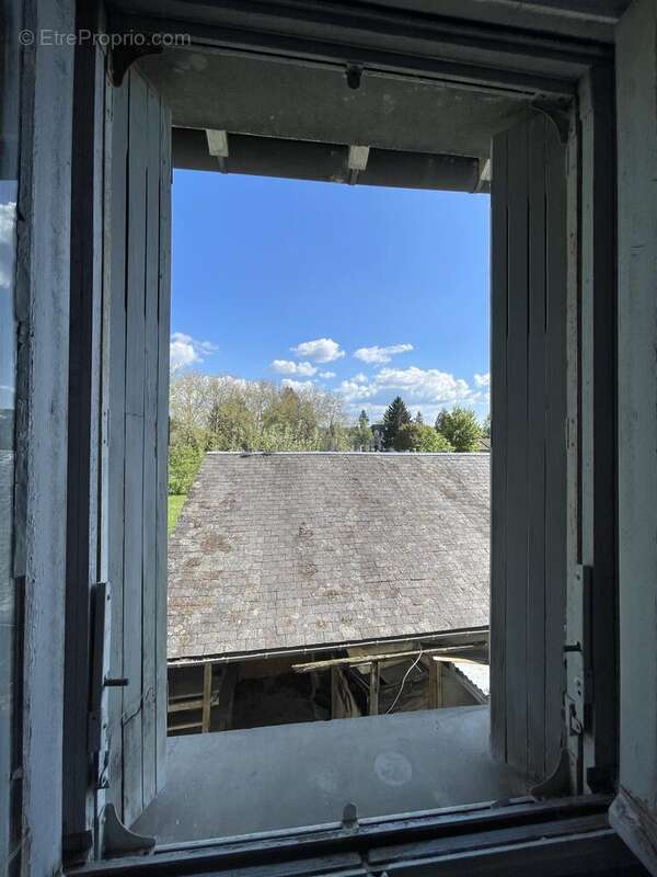 Maison à NEUVIC-ENTIER