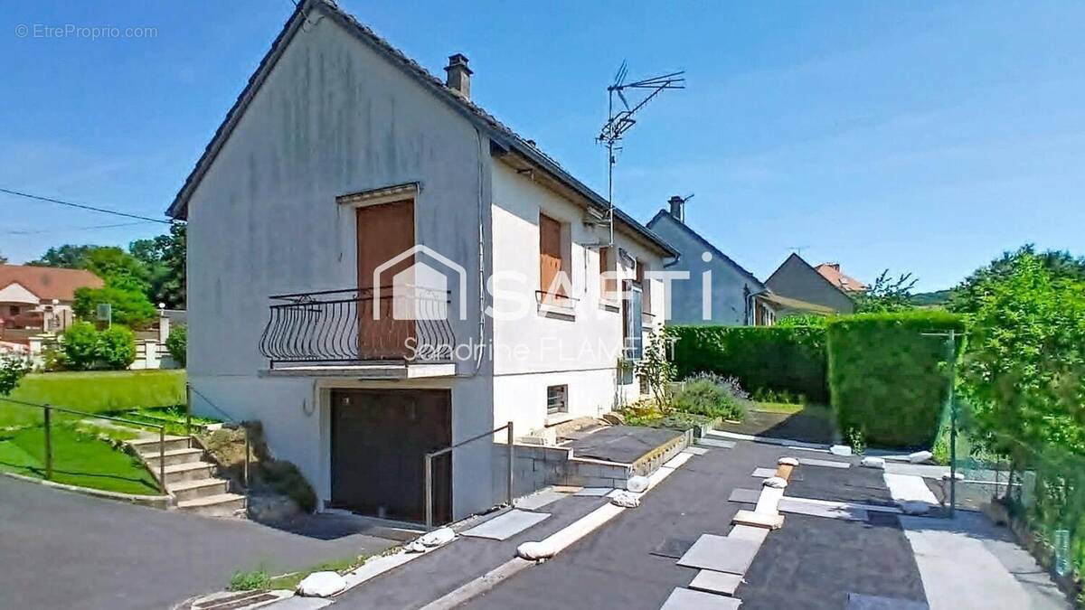 Photo 1 - Maison à FOLEMBRAY