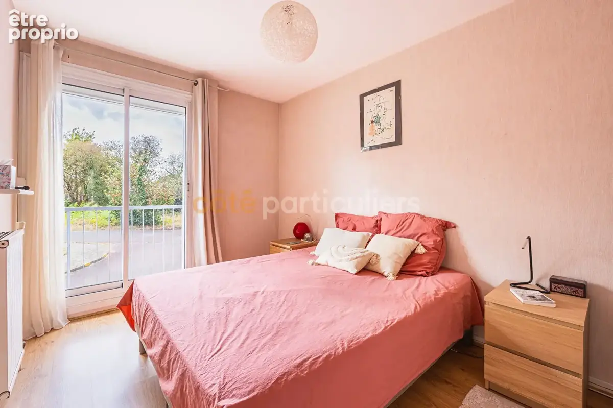 Rezé -- saint-paul -- appartement t4 -- 76m2 -- 2 chambres -- balcon -- garage boxé -- cave - photo 7
