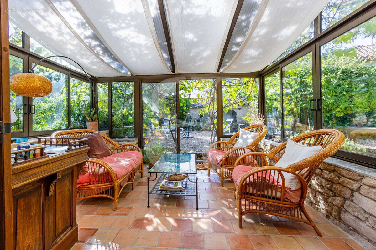 Maison à VAISON-LA-ROMAINE