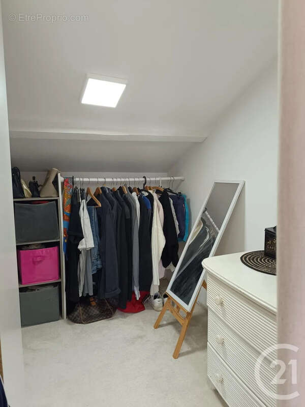 Maison 138 m² à Coutras  - photo 10