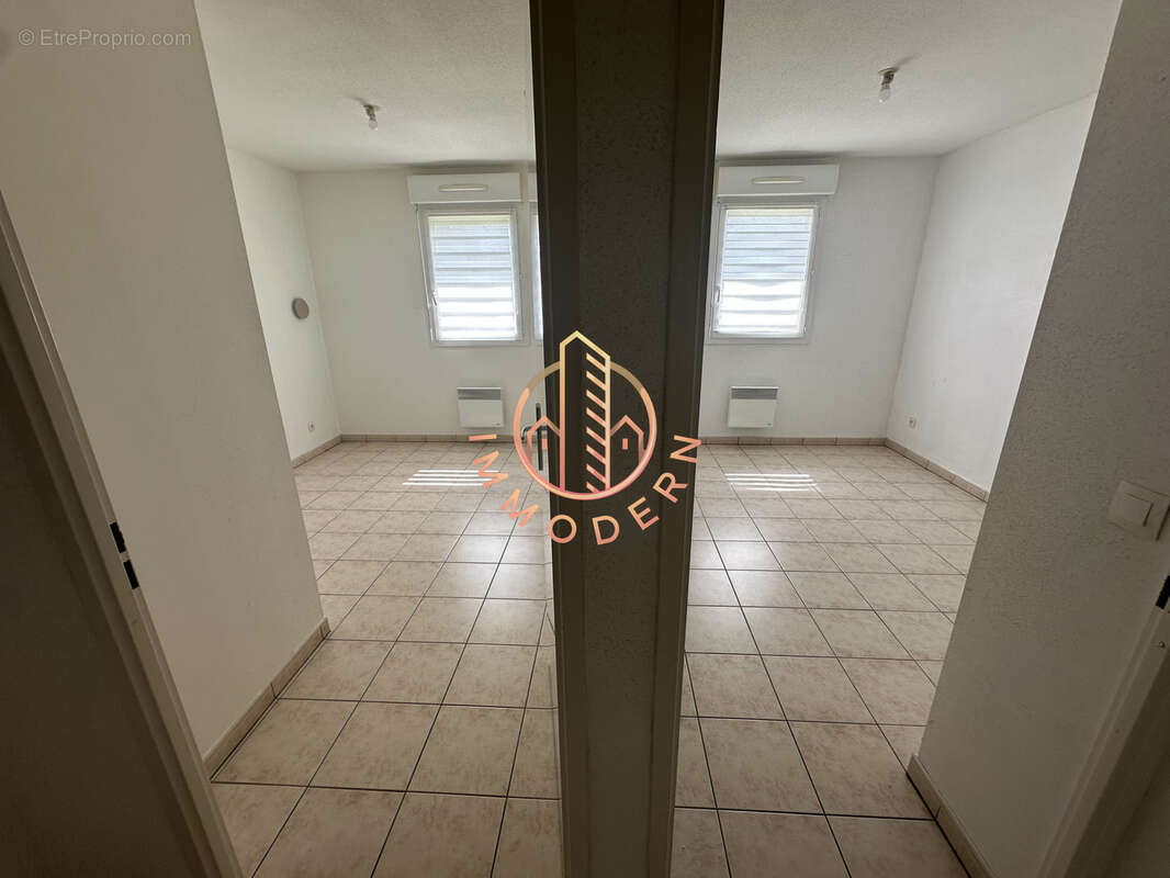 Appartement à AVION