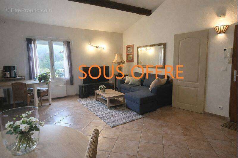 Appartement à CALLAS