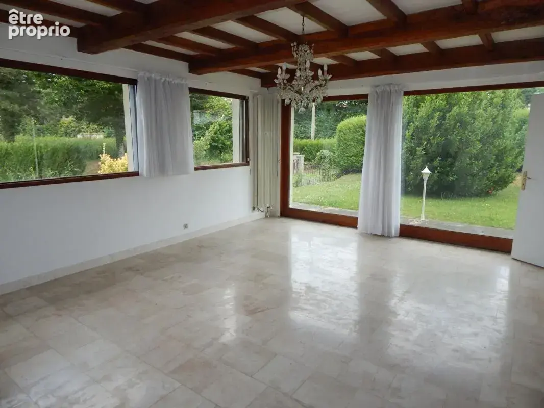 Maison familiale 6 pièces  225 m²  Airaines - photo 3