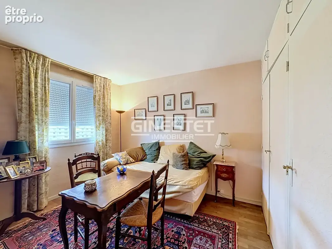 Appartement Type 5, 90.30m2, balcon, proche gare, centre-ville et universités - photo 10