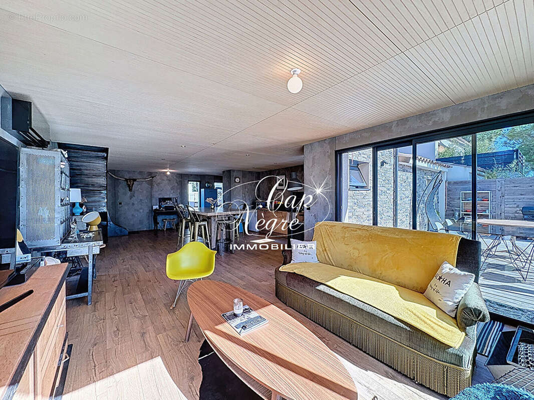 Maison à LE LAVANDOU