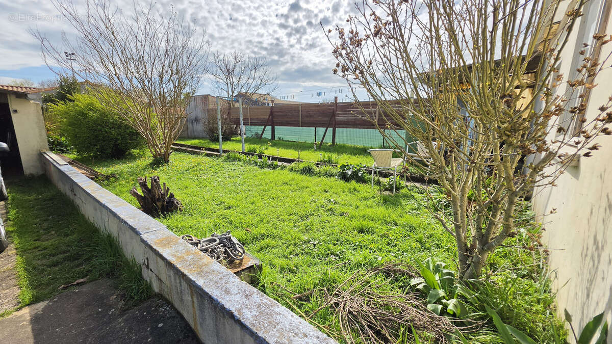 Maison à AIGREFEUILLE-D'AUNIS