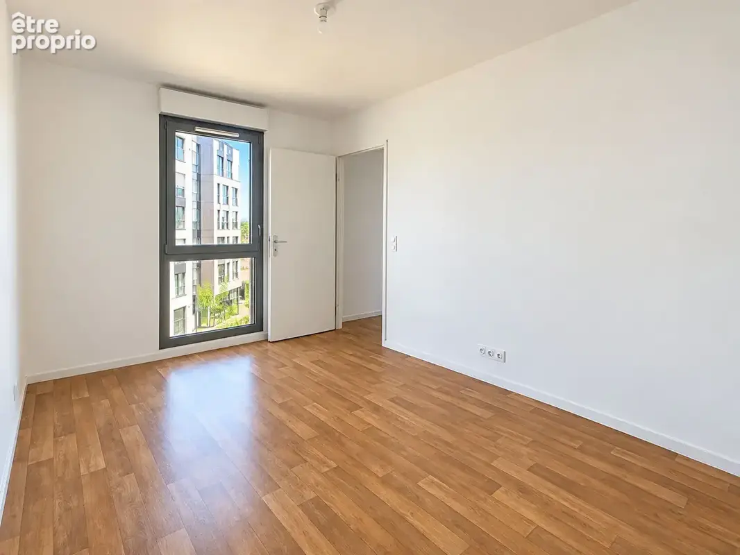 Appartement 40m² à La Plaine Saint Denis - photo 13