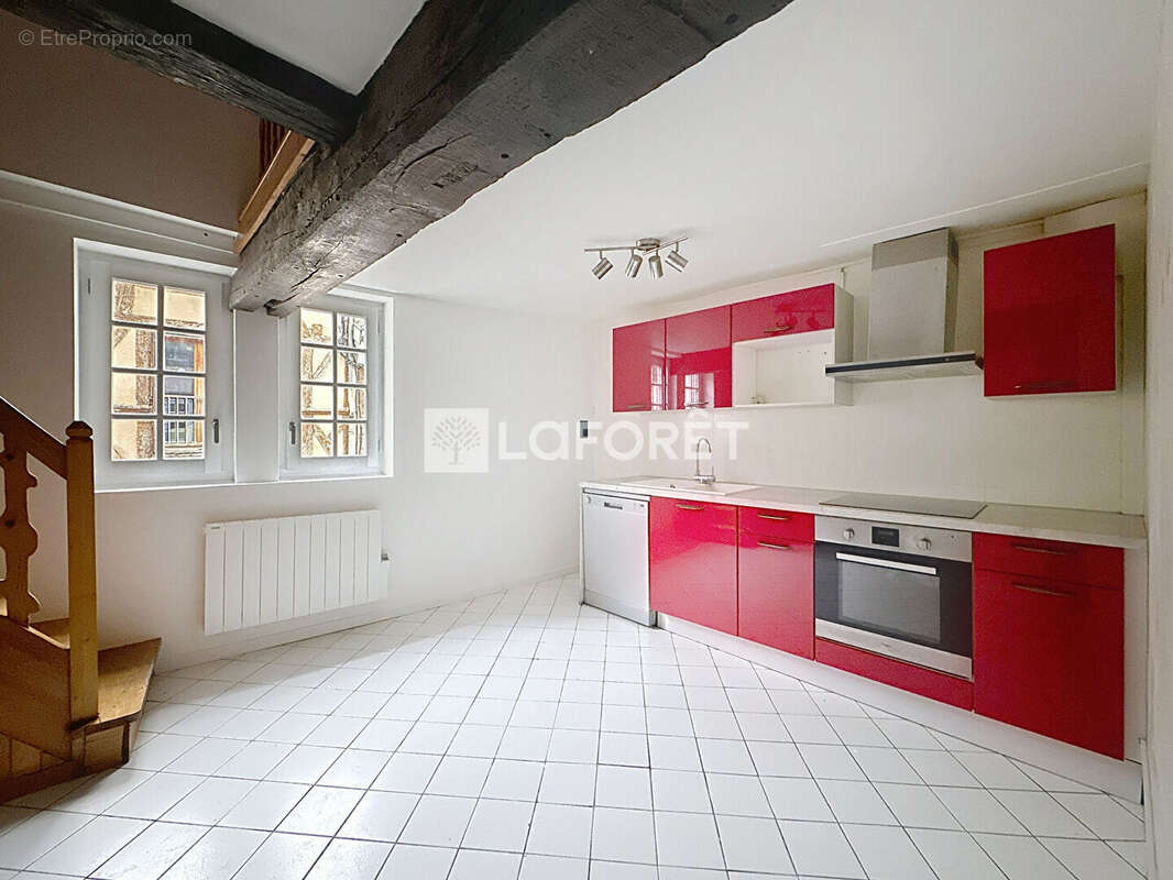 Appartement à CHATILLON-SUR-CHALARONNE