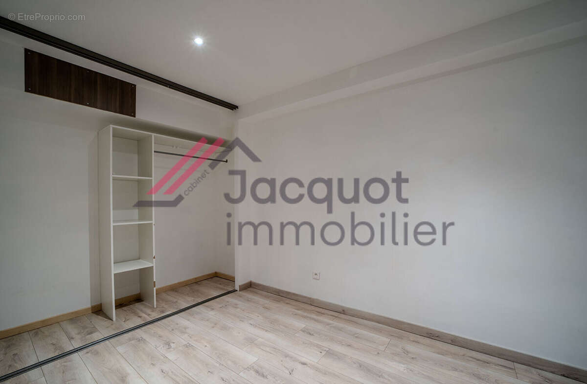 Appartement à LONS-LE-SAUNIER