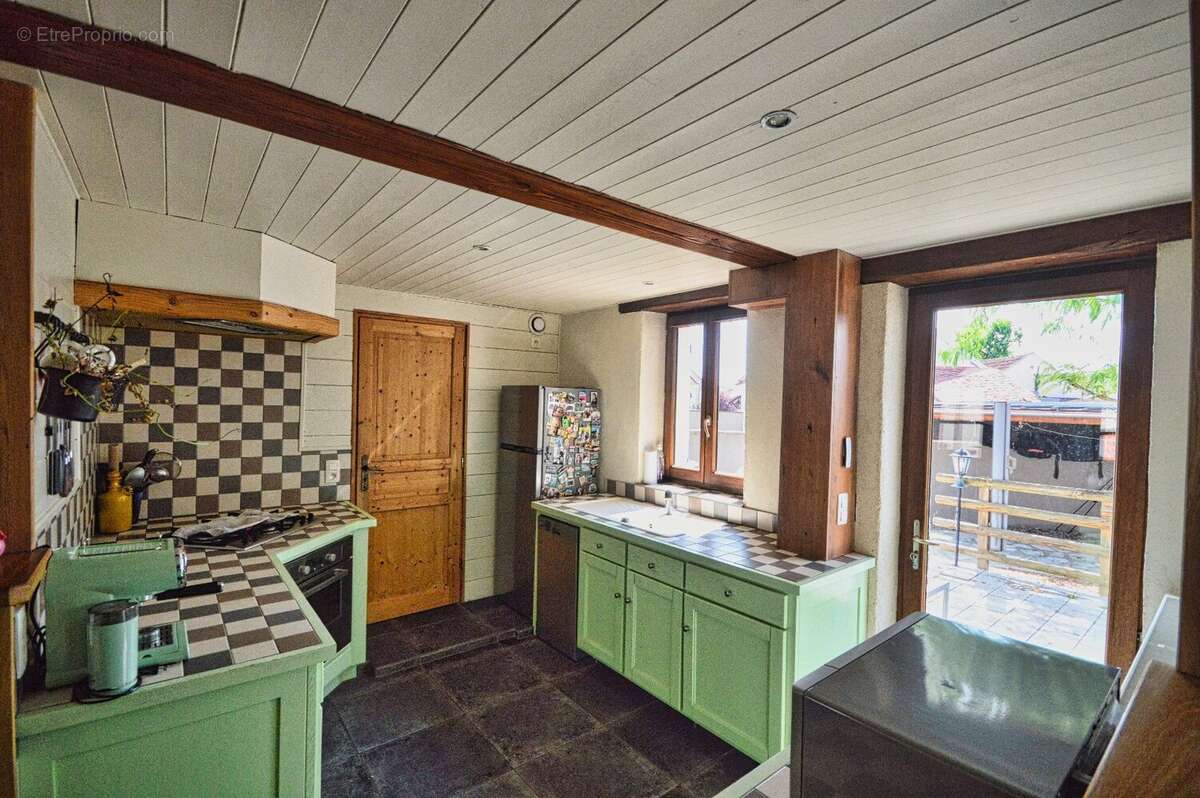 À vendre  maison 95 m² 2 chambres à saint-germain-des-fossés - photo 4