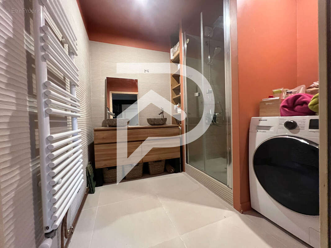 Appartement à ELANCOURT