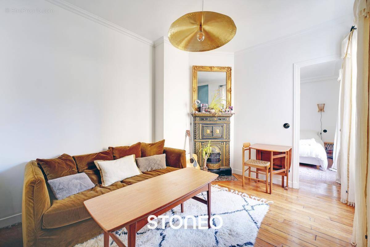 Appartement à PARIS-18E