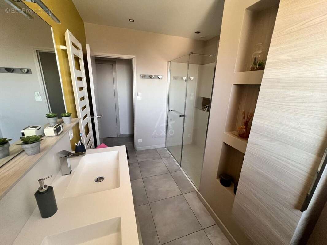 Maison à LA BRUFFIERE