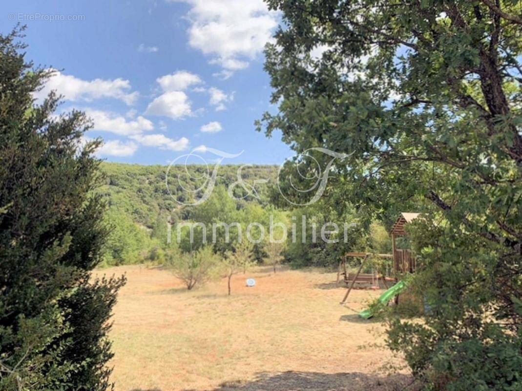 Maison à SIMIANE-LA-ROTONDE