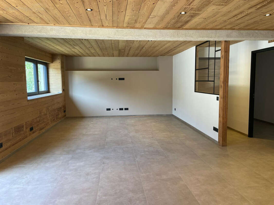 Maison de village entièrement rénovée - VAL CENIS SOLLIERES - photo 6