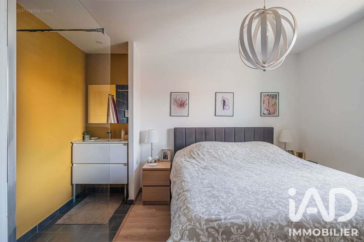 Maison 91 m² à Vinay  - photo 7