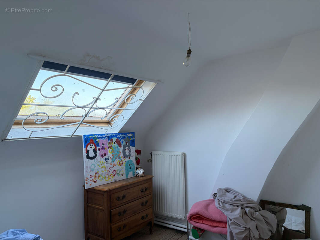 Maison à FAMARS