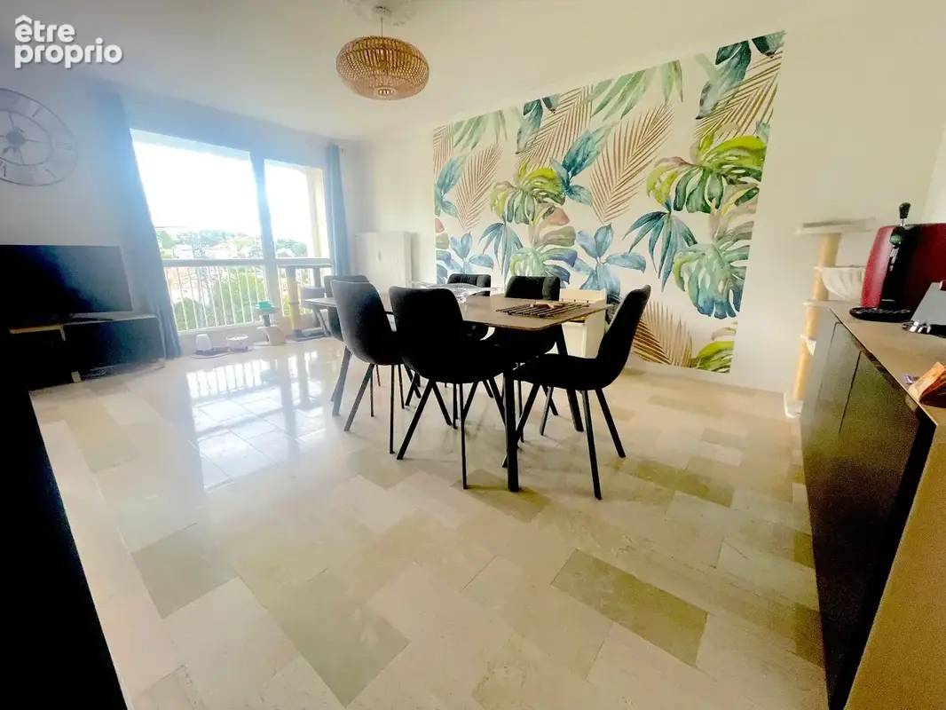 Appartement à SAINT-ETIENNE