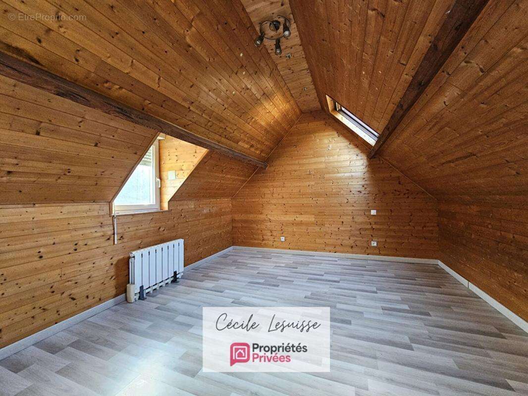 Maison 4 pièces avec terrasse, petit jardin et espace de stationnement - photo 8