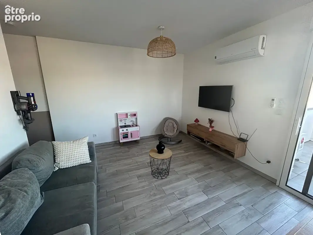 Dernier étage, terrasse, tranquillité : la combinaison parfaite ! - photo 5