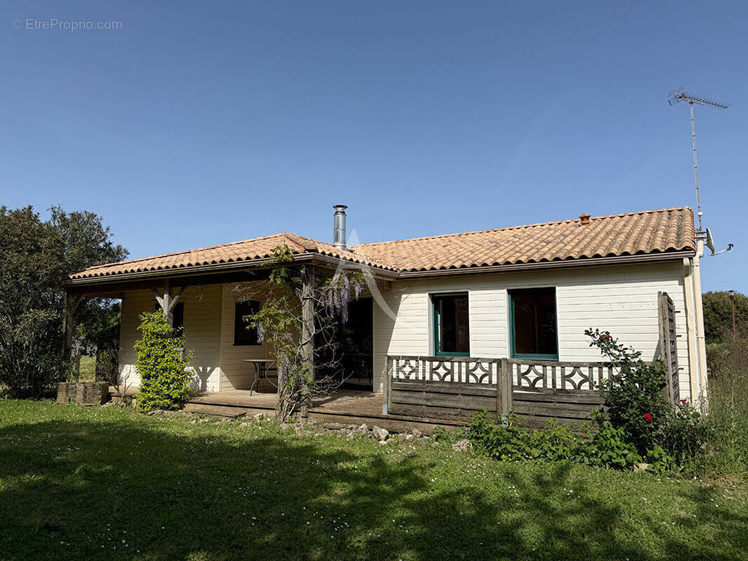 Maison à SAINT-BENOIST-SUR-MER