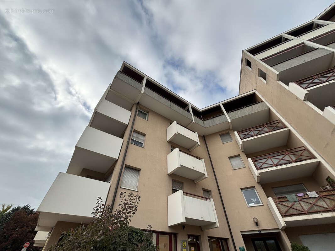 Appartement à SAINT-JULIEN-EN-GENEVOIS