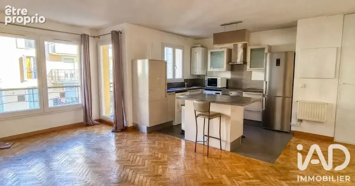 Photo 1 - Appartement à VILLENEUVE-LA-GARENNE