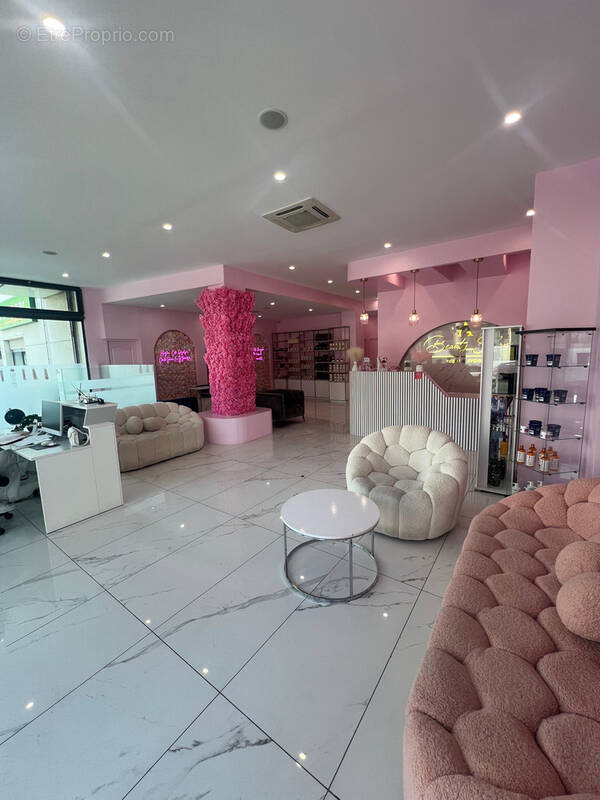 Commerce à MARSEILLE-14E