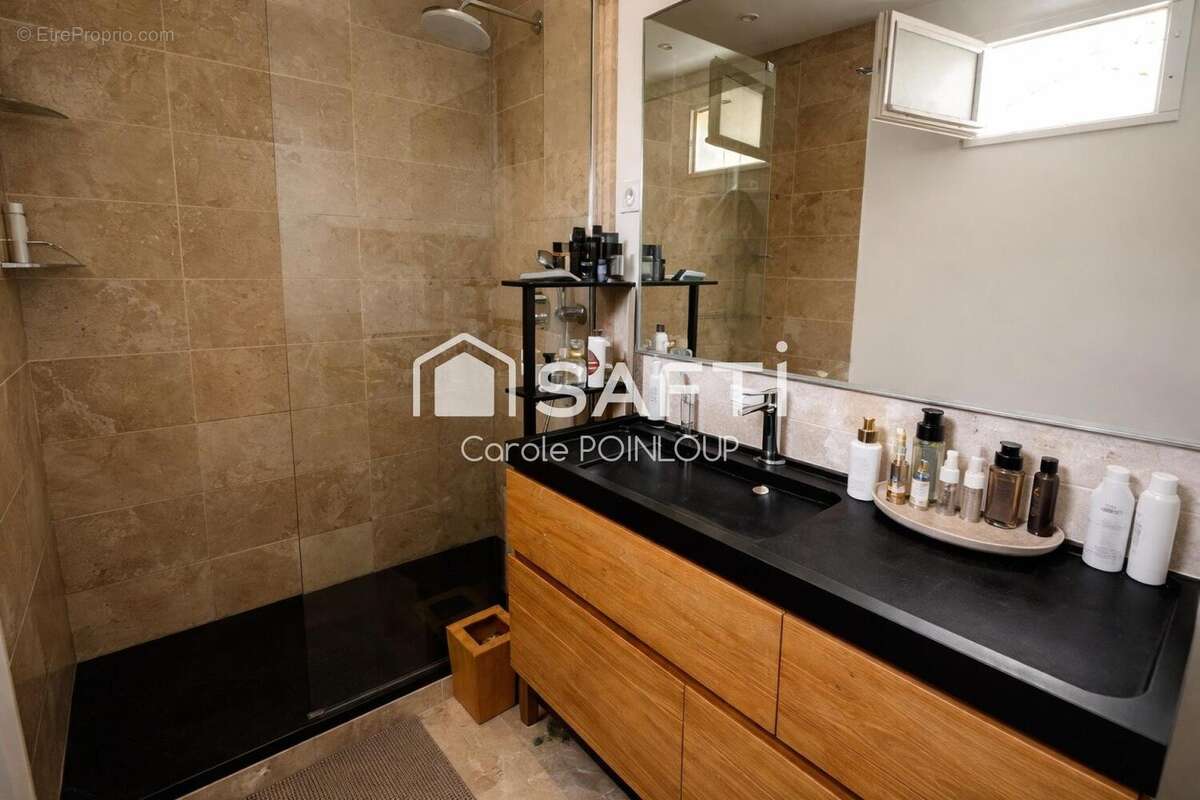 Maison 135 m² à Ozoir-La-Ferriere  - photo 5