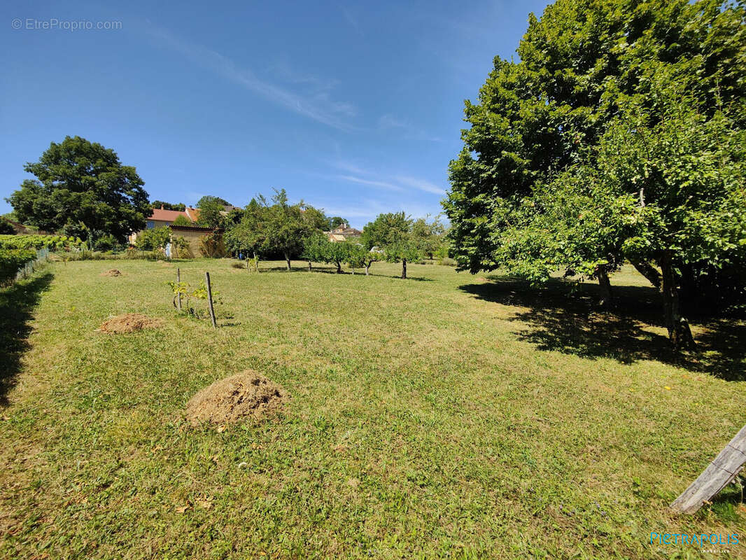 Terrain à SAINT-DESERT