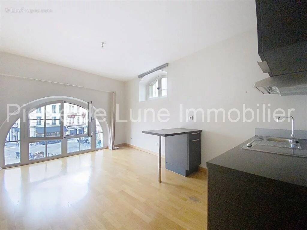 Appartement à LYON-5E