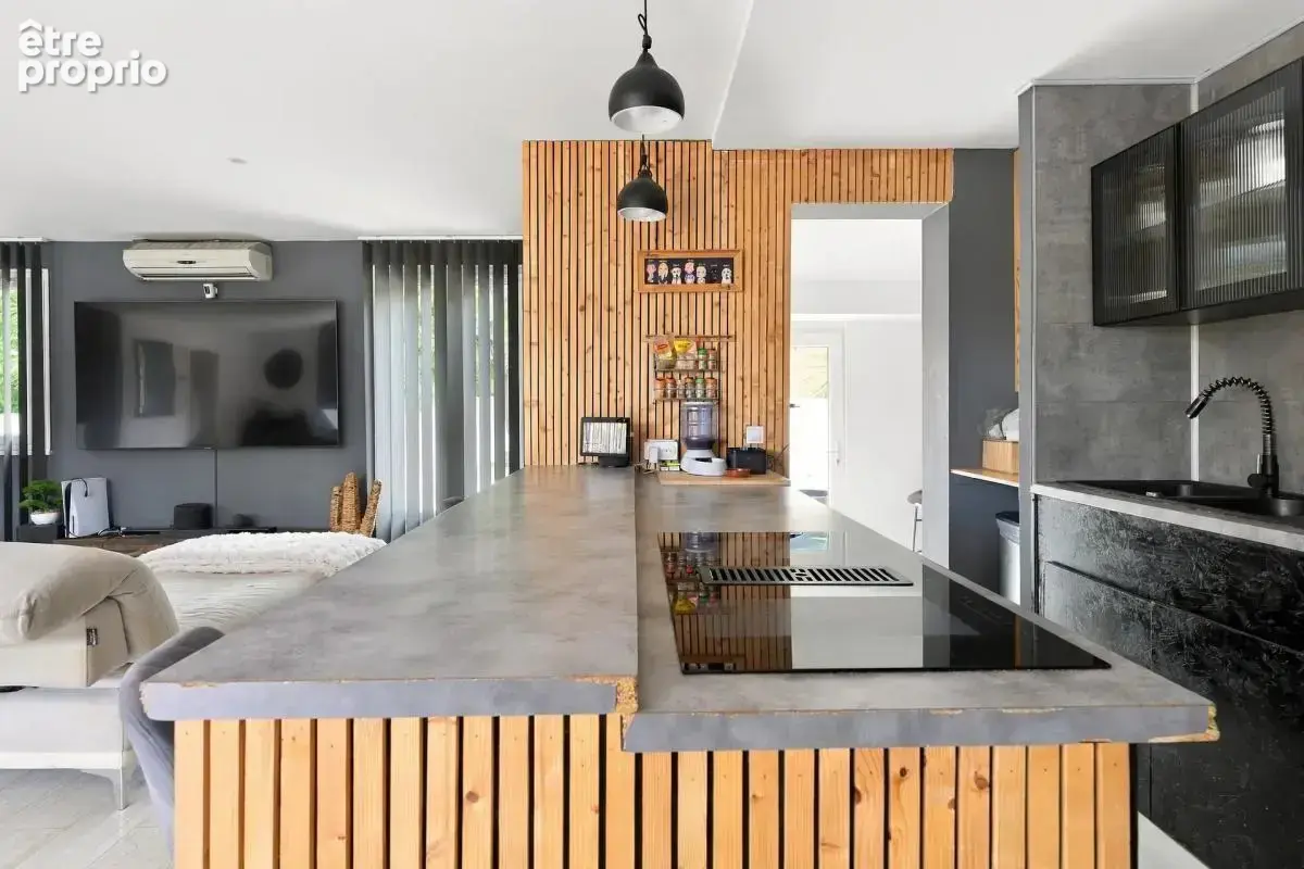 Maison de 6 pièces de 160 m² à Sanary-sur-Mer - photo 9