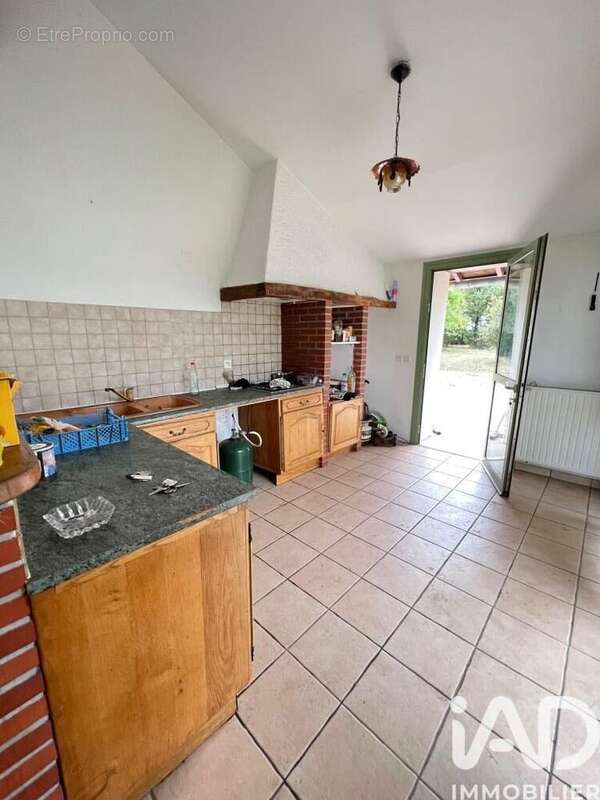 Maison 386 m² à Le Girouard  - photo 6
