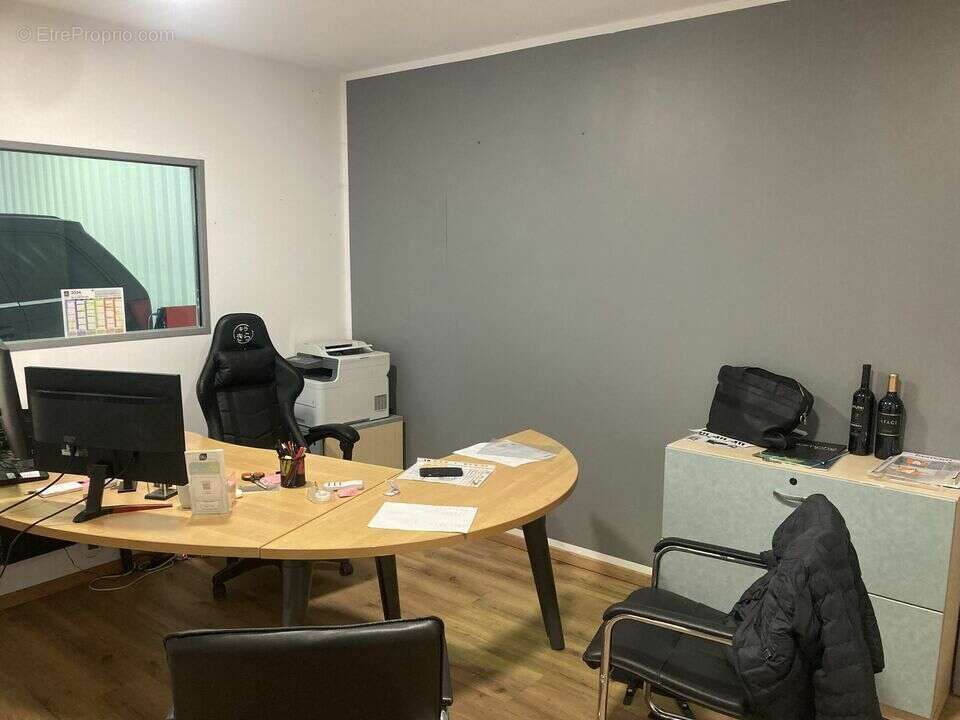 Autre à SAINT-VINCENT-DE-MERCUZE