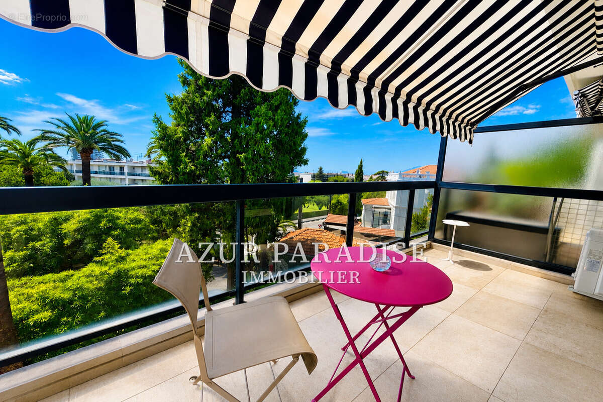 Appartement à CANNES