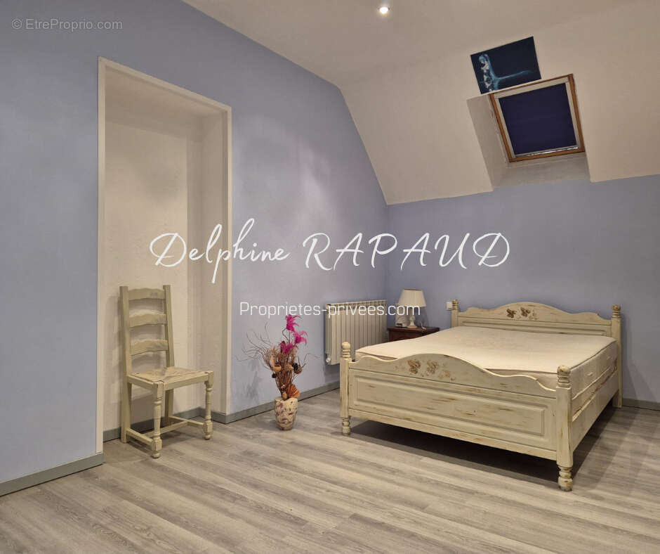 Maison à CONDE-SUR-HUISNE