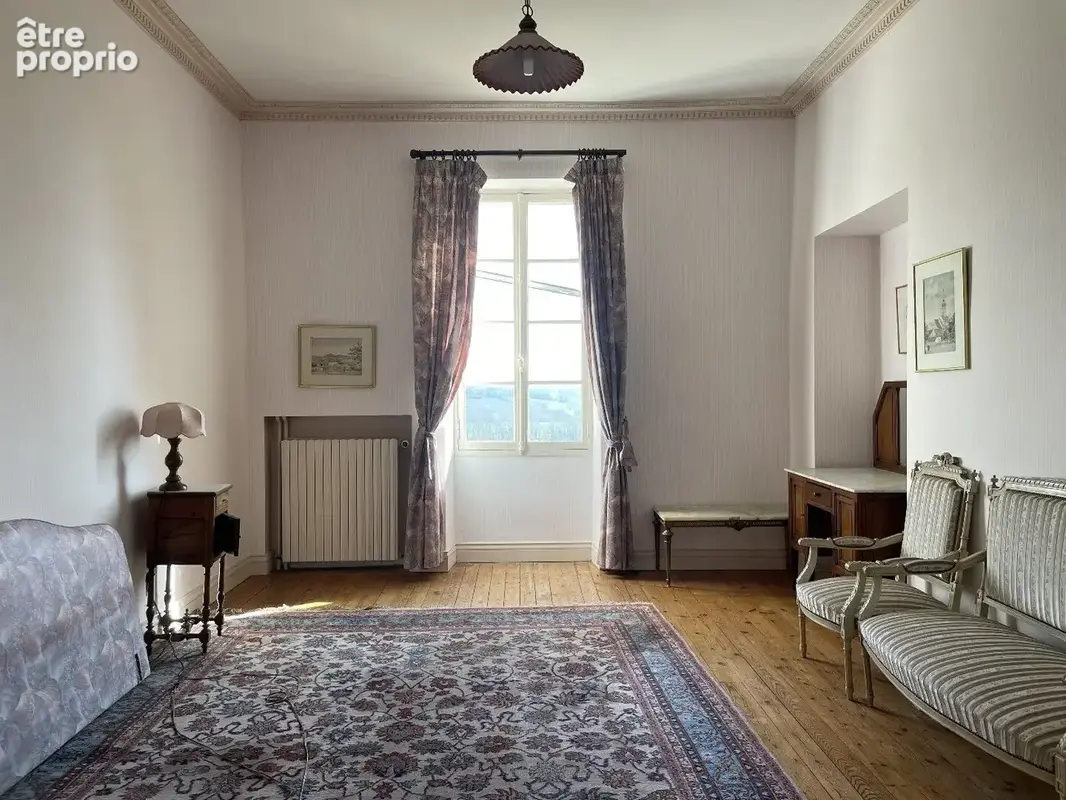 Superbe château avec vue panoramique, élégance et charme - photo 10