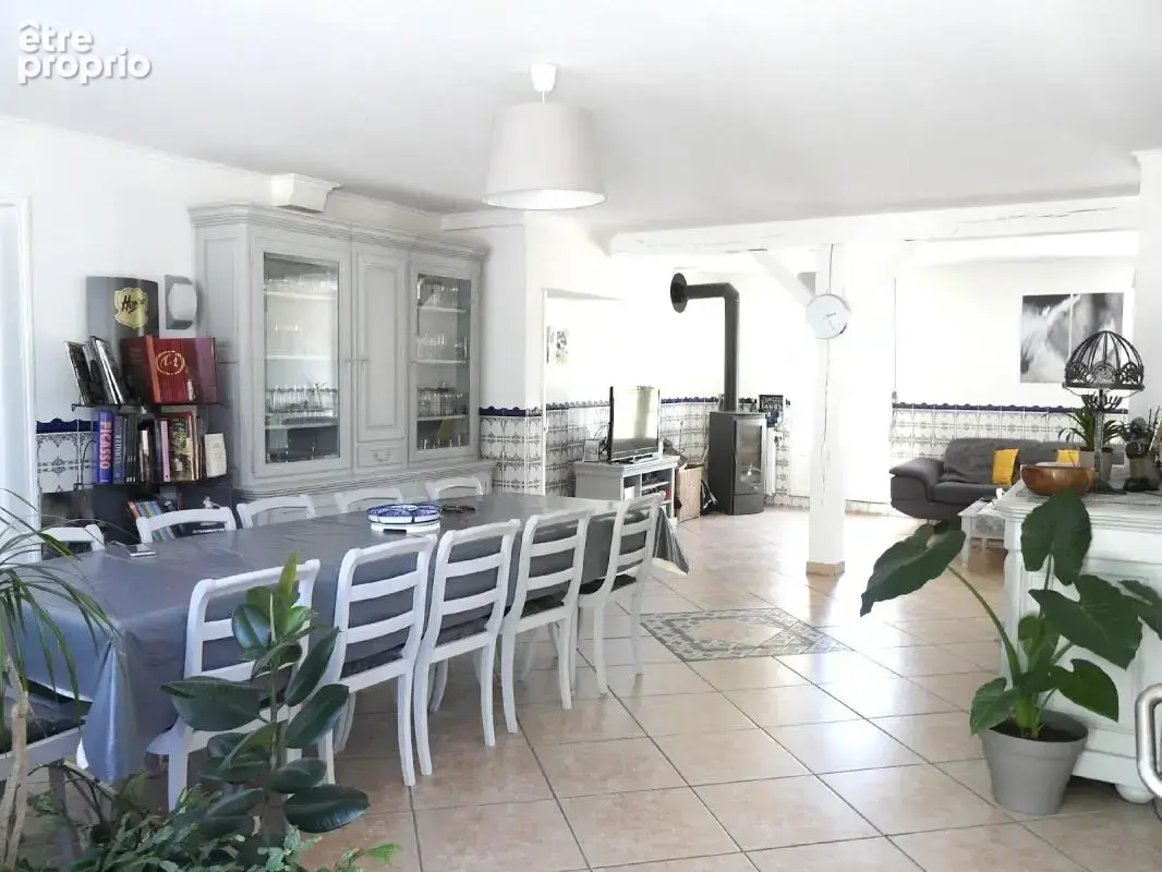 Maison 12 pièces 311 m² à vendre à Varennes-Jarcy (91480) - photo 5