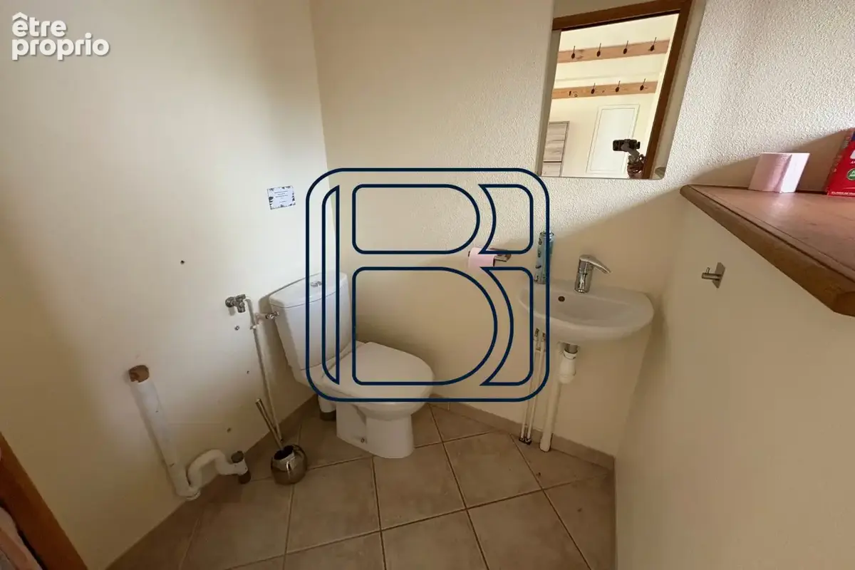 Maison 8 pièces 98 m² à vendre à Marat (63480) - photo 7