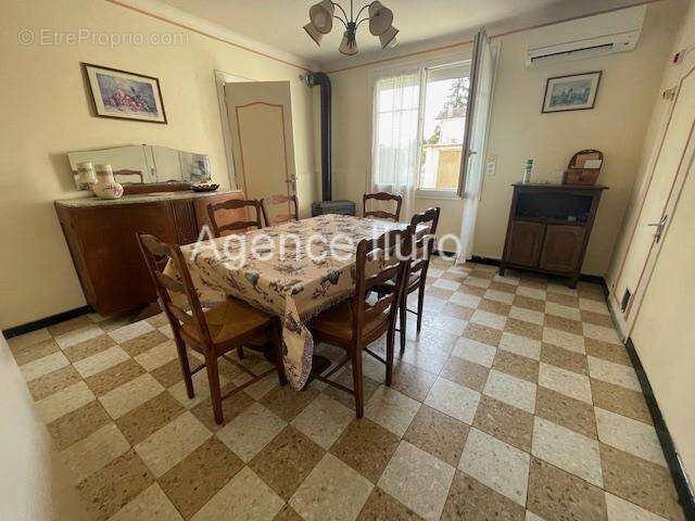 - maison t6 avec jardin et garage dans secteur recherche - - photo 5