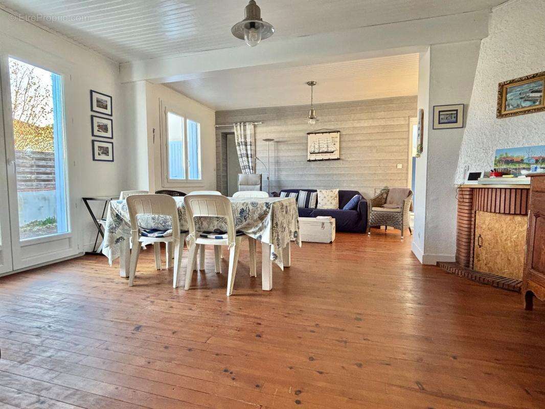 Maison à LE GRAND-VILLAGE-PLAGE