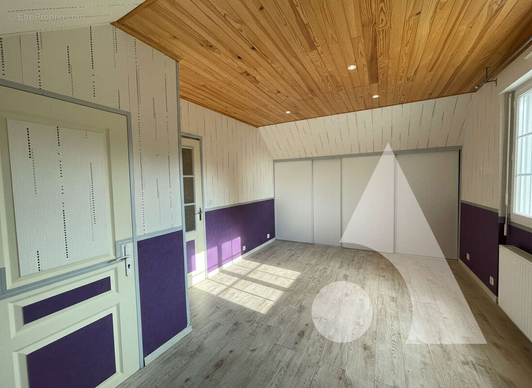 Maison à CHARMONT-SOUS-BARBUISE