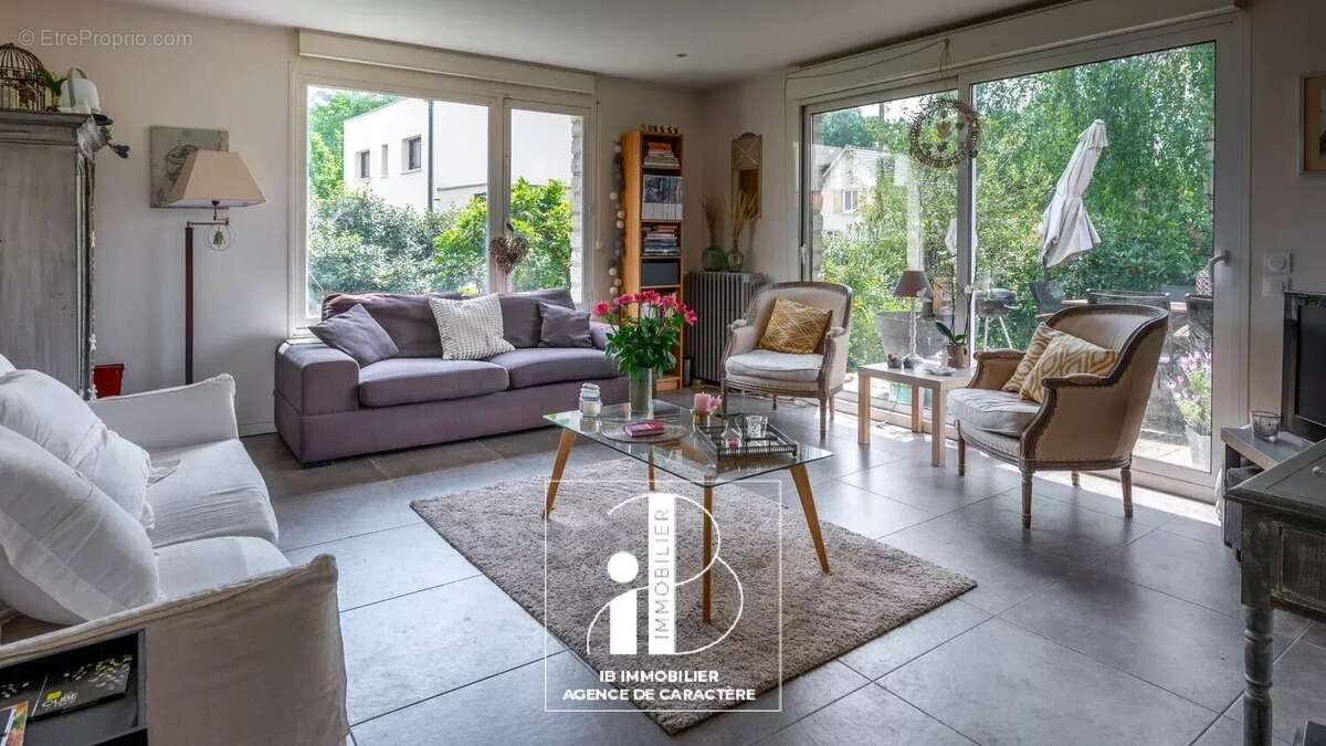 Maison à BOURRON-MARLOTTE