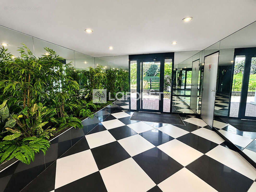 Appartement à CALUIRE-ET-CUIRE