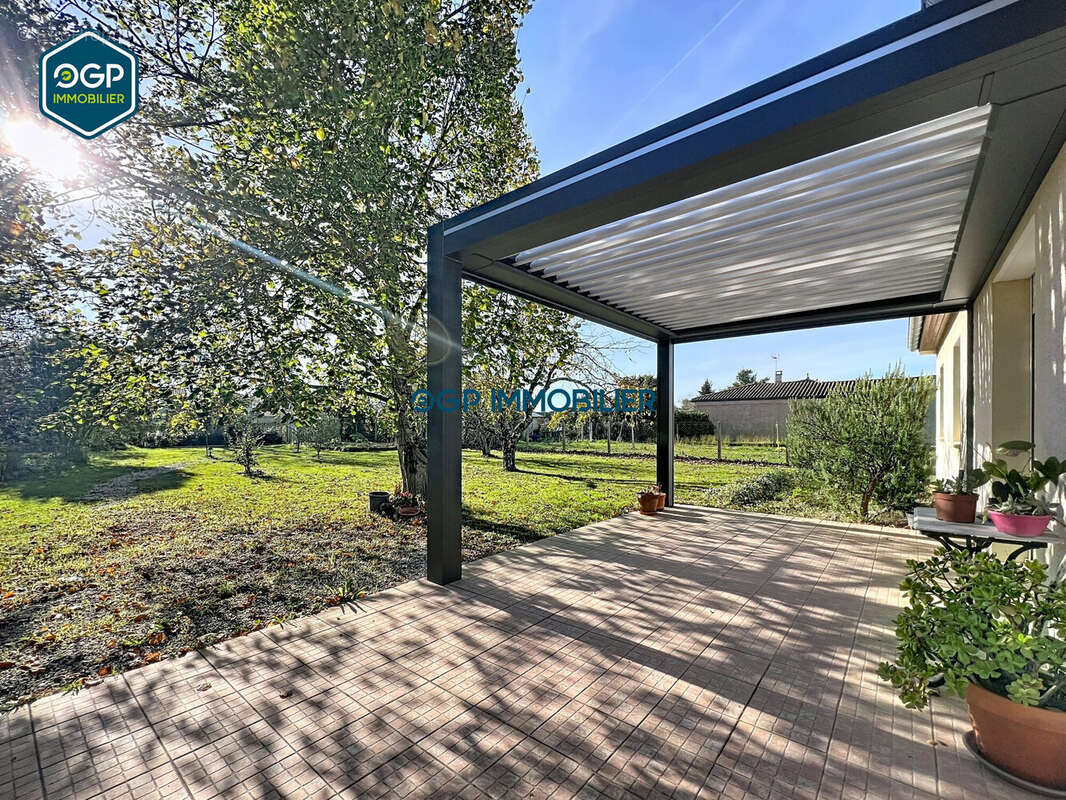 Maison à SAINT-SULPICE