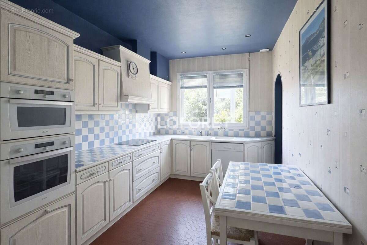 Maison La Tremblade 5 pièce(s) 120 m2 - photo 2