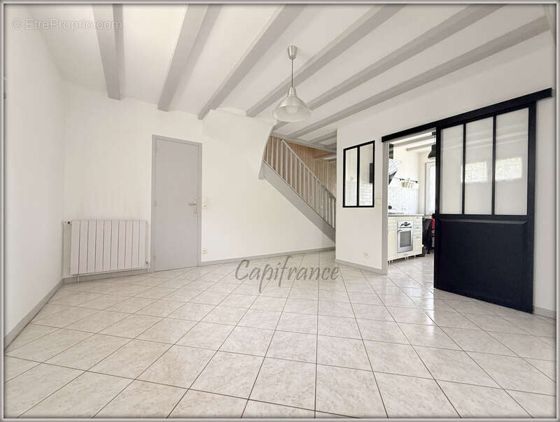Maison à LE BLANC-MESNIL