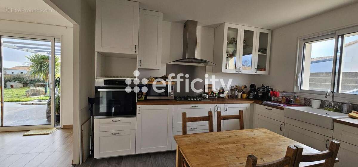 Maison à VILLIERS-EN-PLAINE