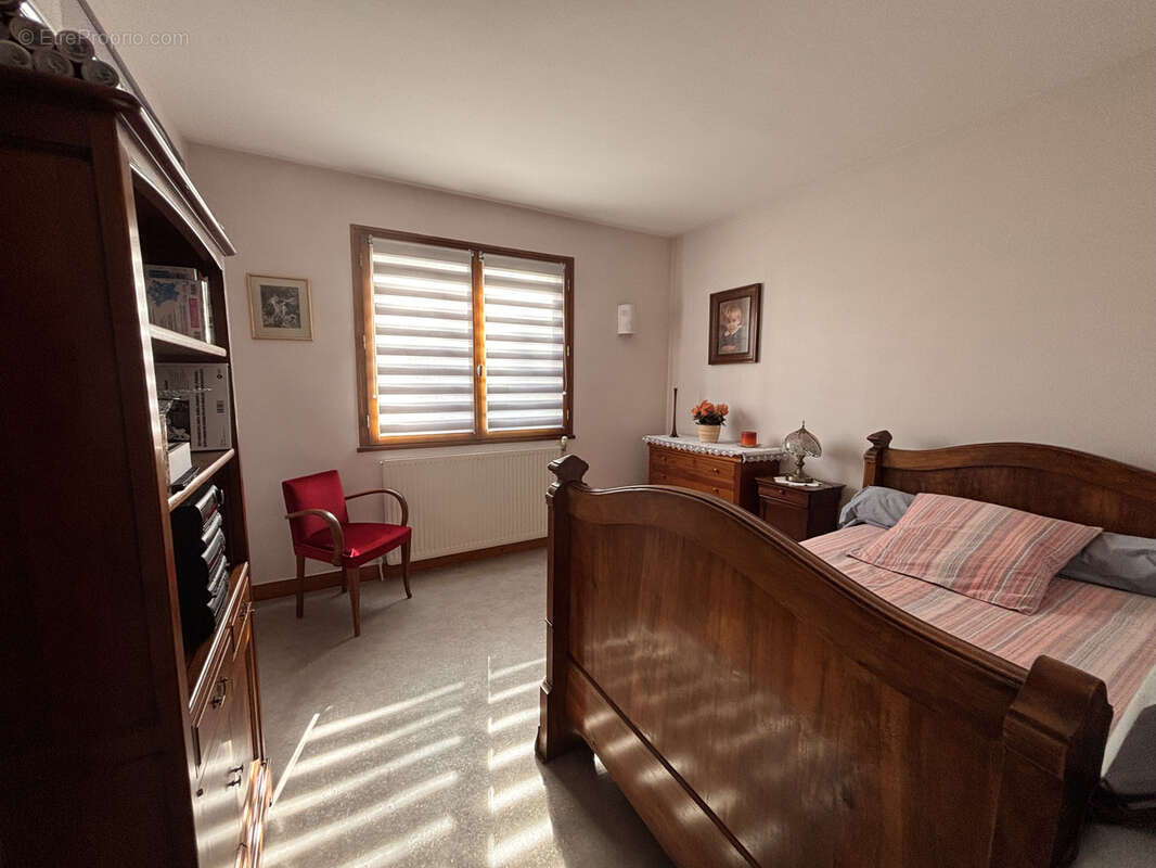 Maison à EZANVILLE